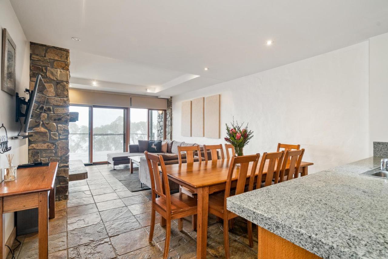 Alpine Woodsmoke Apartments Falls Creek Eksteriør bilde