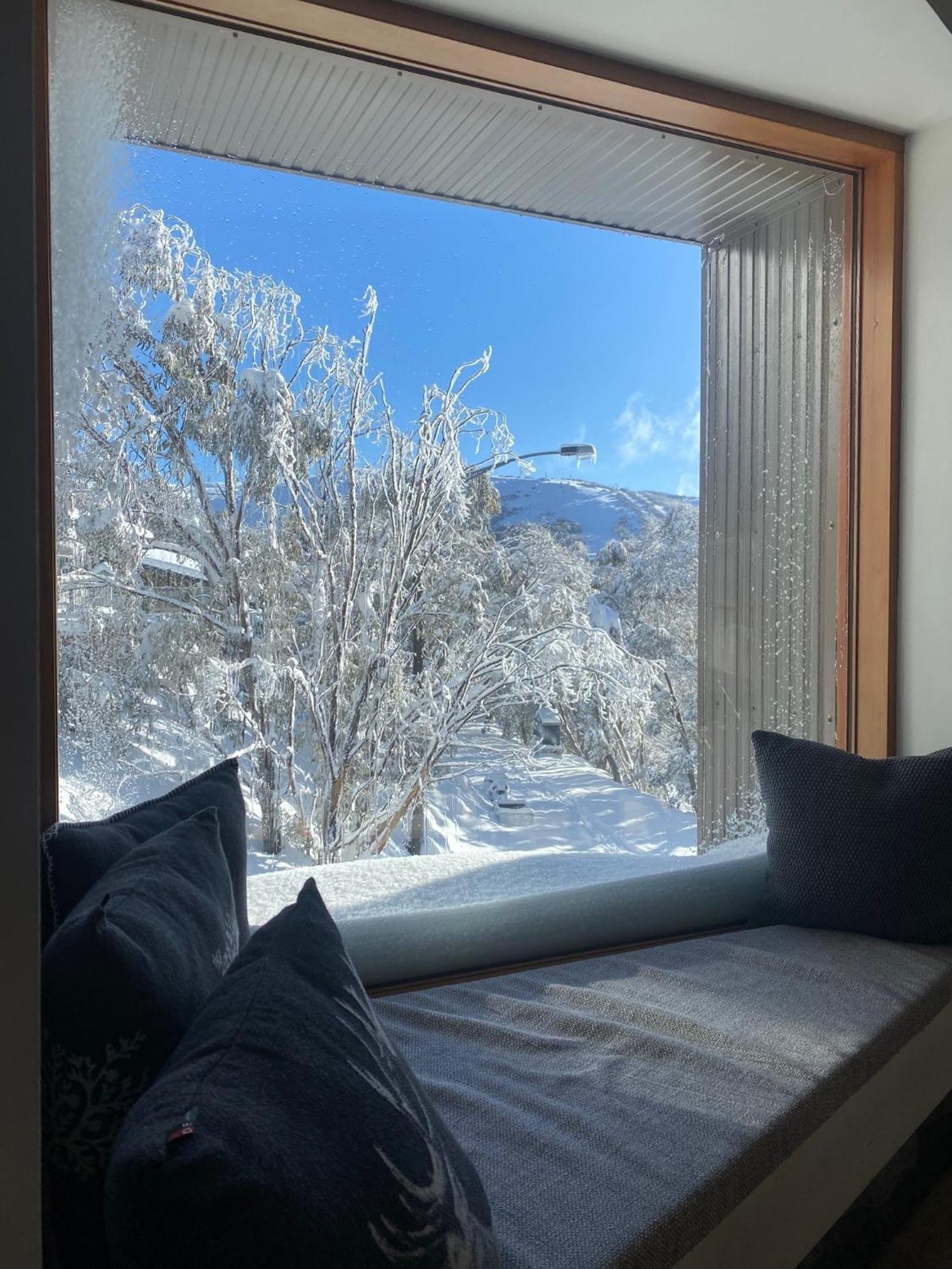 Alpine Woodsmoke Apartments Falls Creek Eksteriør bilde