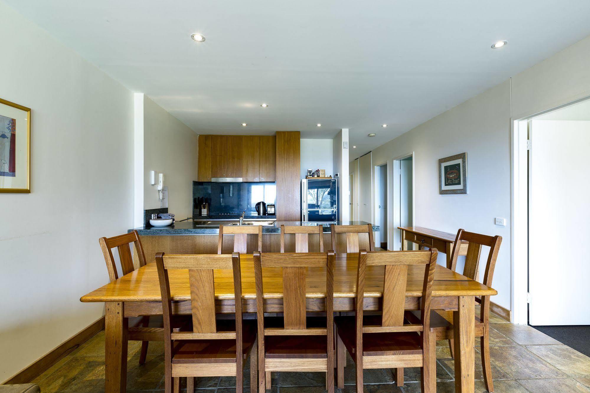 Alpine Woodsmoke Apartments Falls Creek Eksteriør bilde