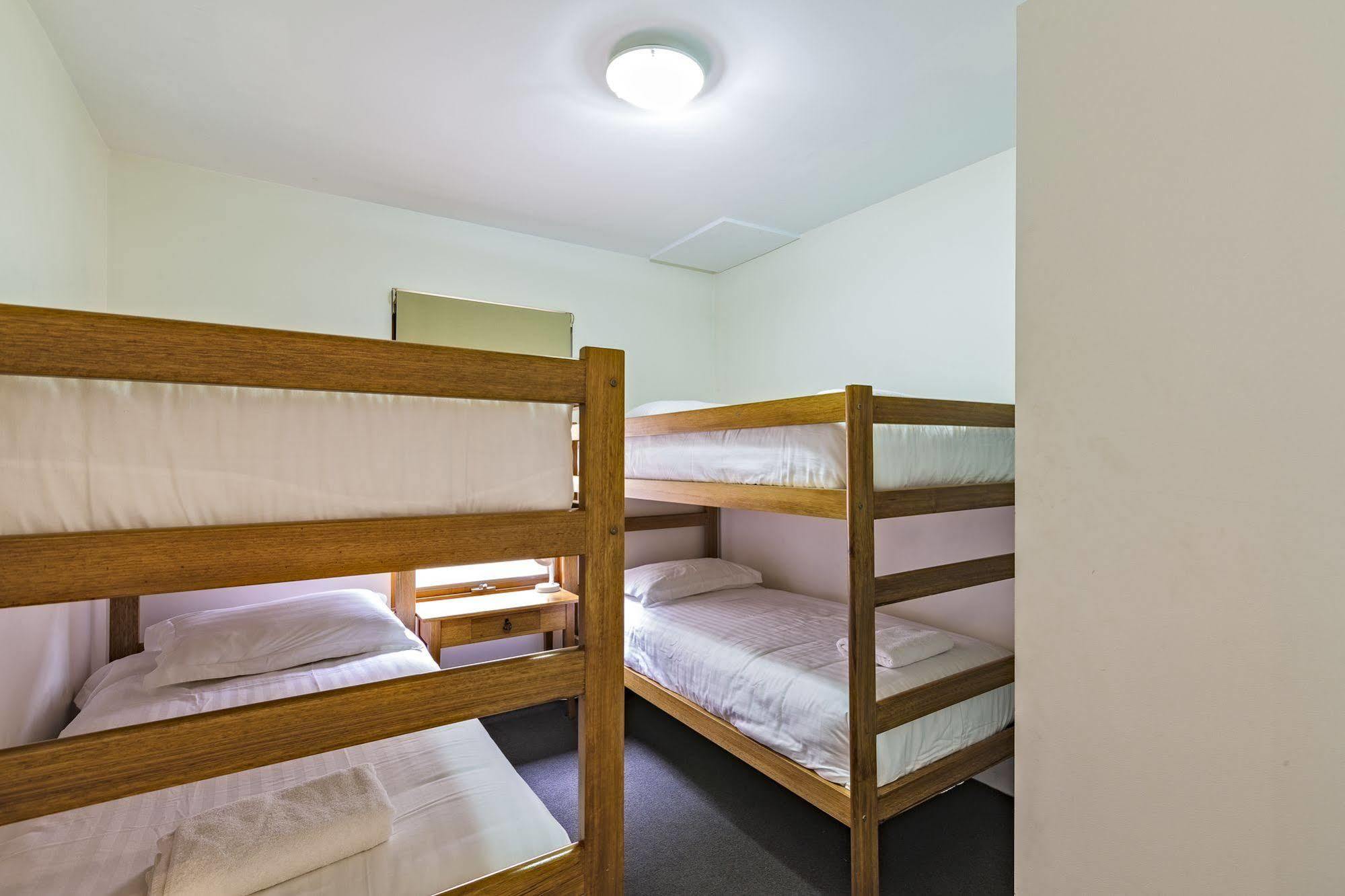 Alpine Woodsmoke Apartments Falls Creek Eksteriør bilde